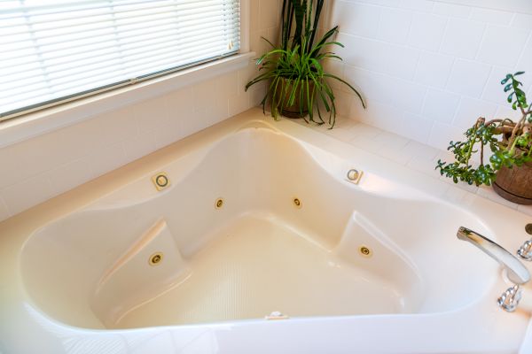 Soaking Tub Installation in Jeffersonville