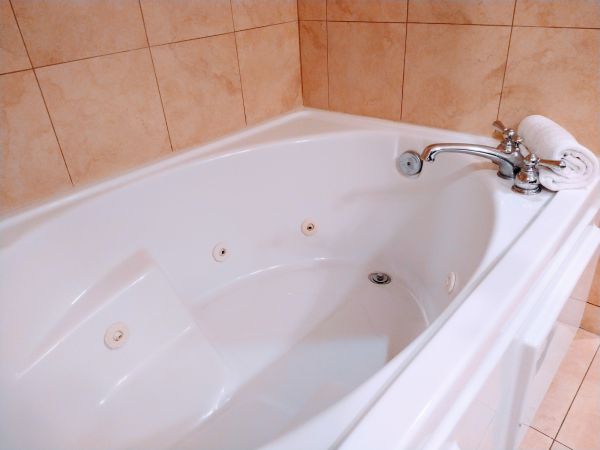 Acrylic Tub Installation in Jeffersonville